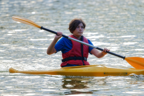 canoeing at cotswolds wetland centre