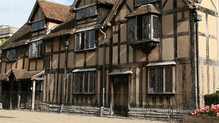 Shakespeare's Birthplace day tour from London with Stonehenge and Bath