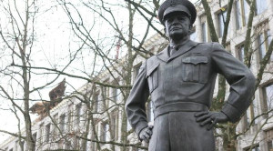 eisenhower statue, london