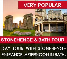 The Roman Baths at Bath and Stonehenge day tour from London